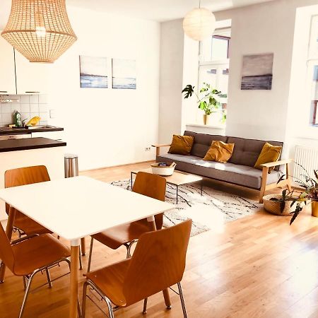 Helle 4 Zimmer Familien-Wohnung Mit Balkon! Schloss Schonbrunn In Gehdistanz Vienne Extérieur photo